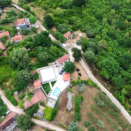 Villa Dub Stolac