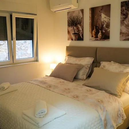 Villa Dub Stolac